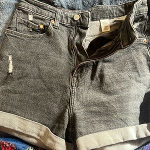 H&M black denim Jean shorts size 6